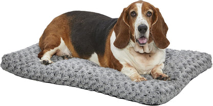Small Quiettime Deluxe Coco Chic Pet Bed, Ultra-Soft & Overstuffed, Machine Washable, Fits 24-Inch Crate