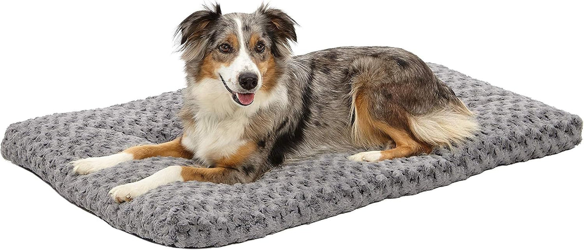 Small Quiettime Deluxe Coco Chic Pet Bed, Ultra-Soft & Overstuffed, Machine Washable, Fits 24-Inch Crate